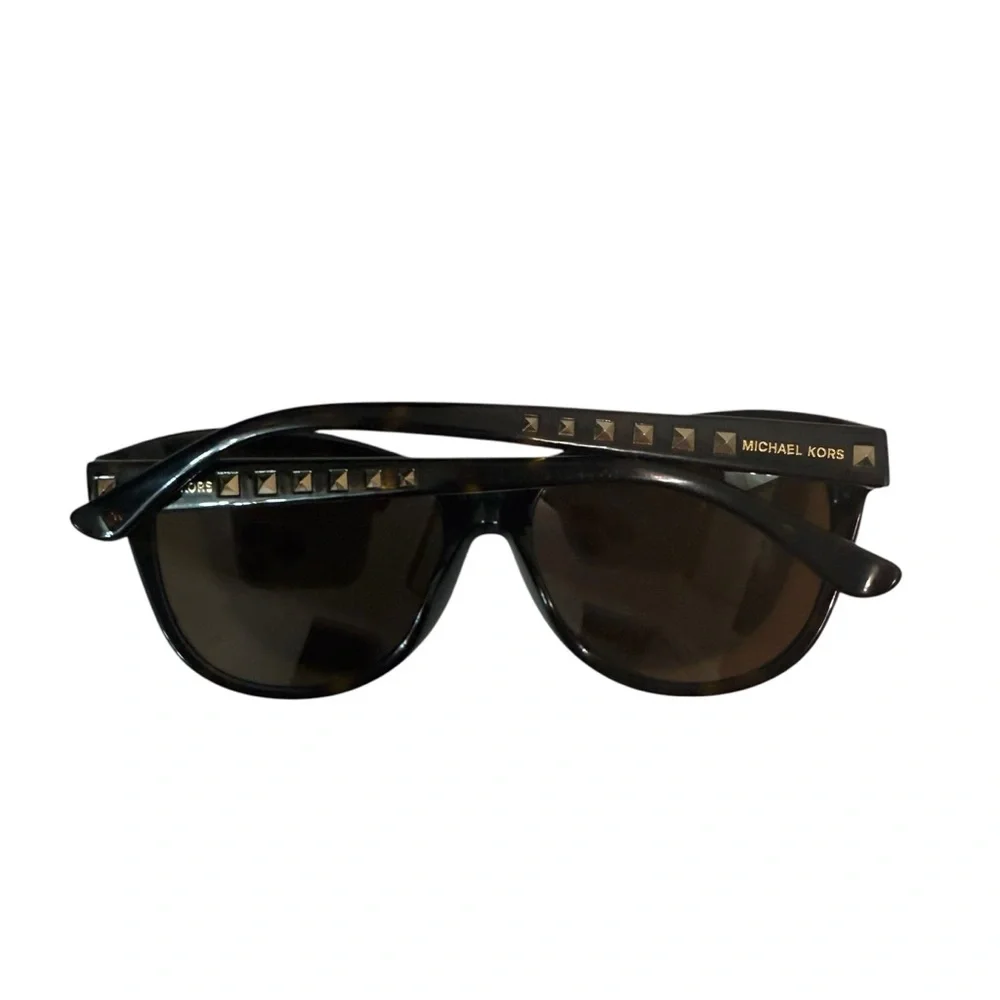 Michael‎ Kors Victoria Sunglasses